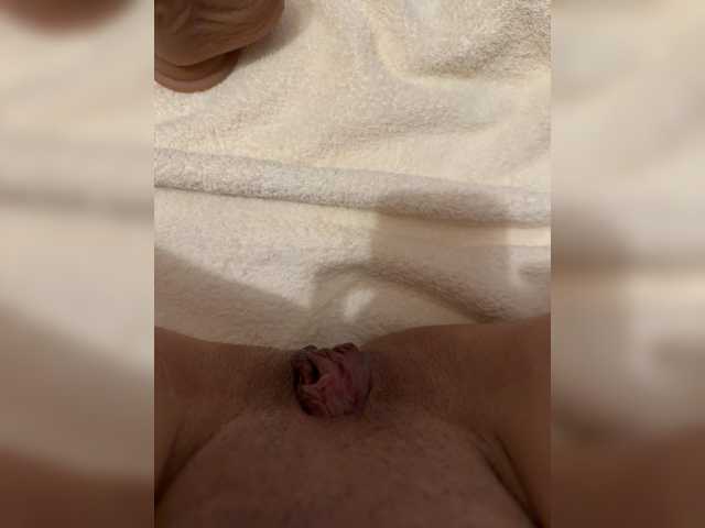 Avrora09 live cam on BongaCams