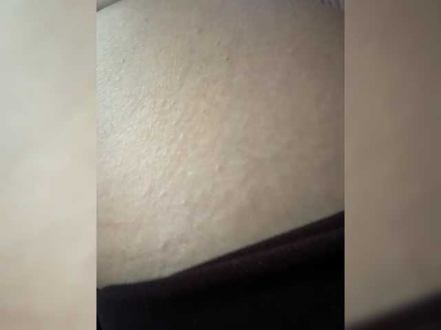 Avrora09 live cam on BongaCams