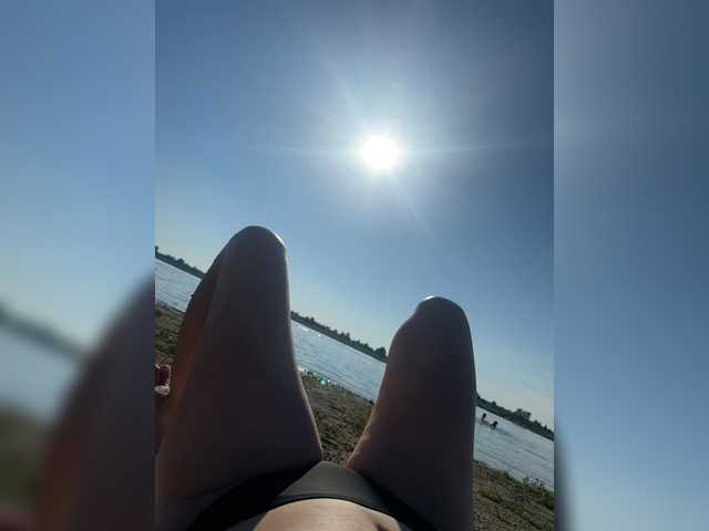 Avrora09 live cam on BongaCams