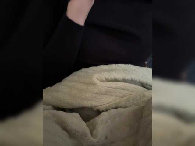 Avrora09 live cam on BongaCams