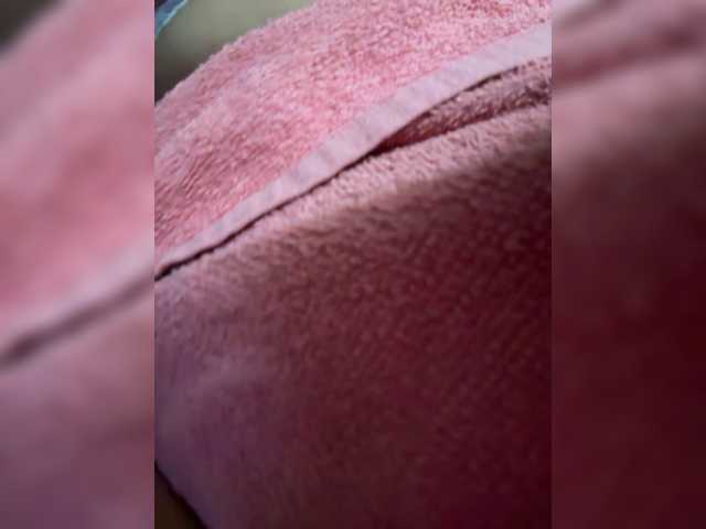 Avrora09 live cam on BongaCams