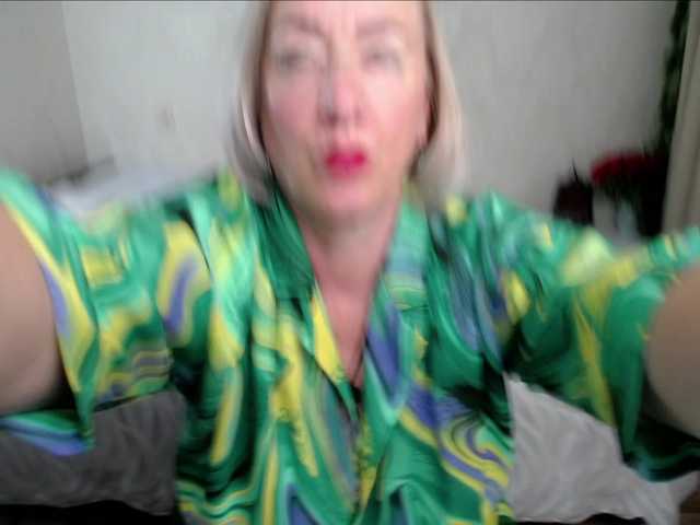 hunters-woman