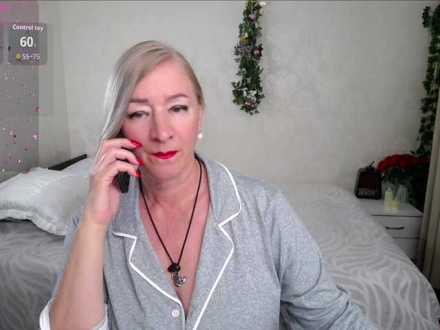 hunters-woman live cam on BongaCams