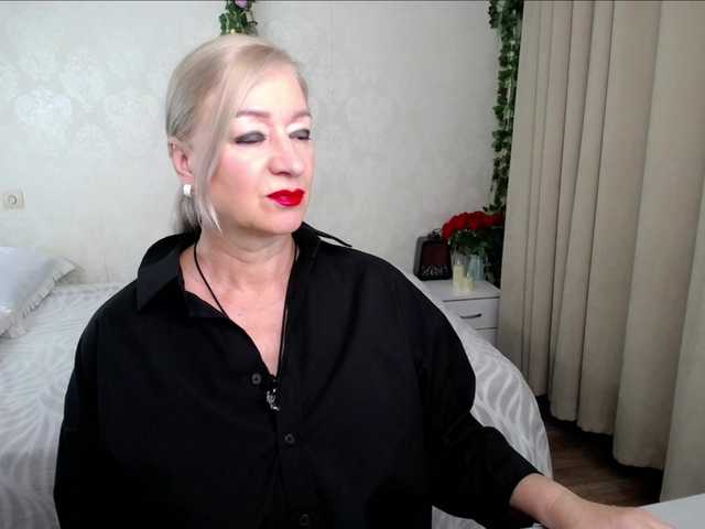 hunters-woman live cam