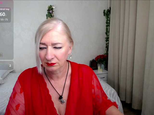 hunters-woman live sex show