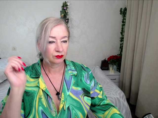 hunters-woman live cam on BongaCams