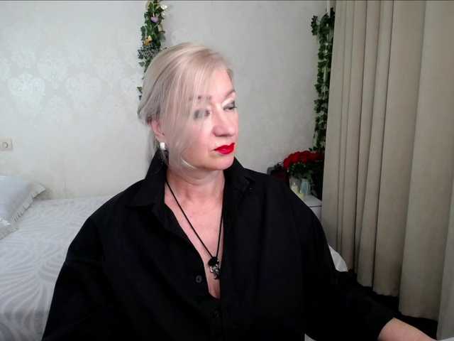 hunters-woman live cam on BongaCams
