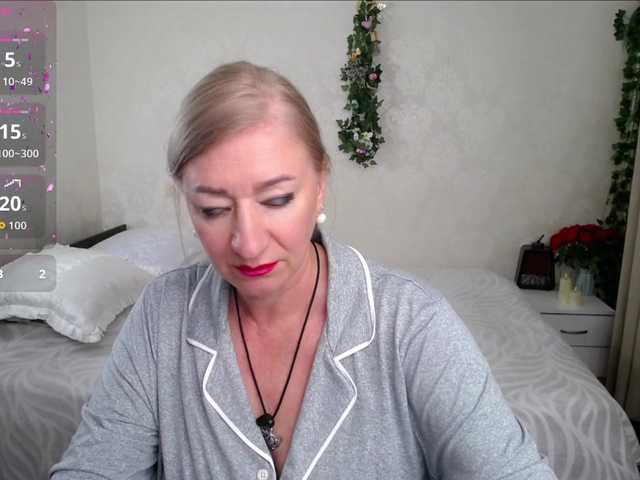 hunters-woman cam belle