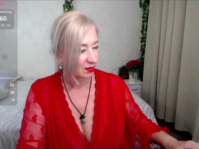 hunters-woman live cam on BongaCams