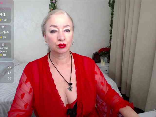 hunters-woman webcam