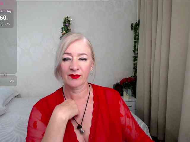 hunters-woman webcam