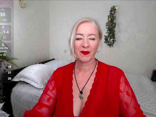 hunters-woman webcam