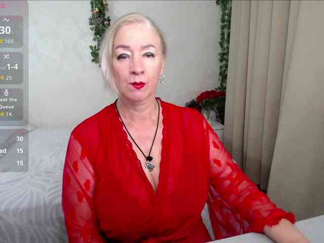 hunters-woman webcam