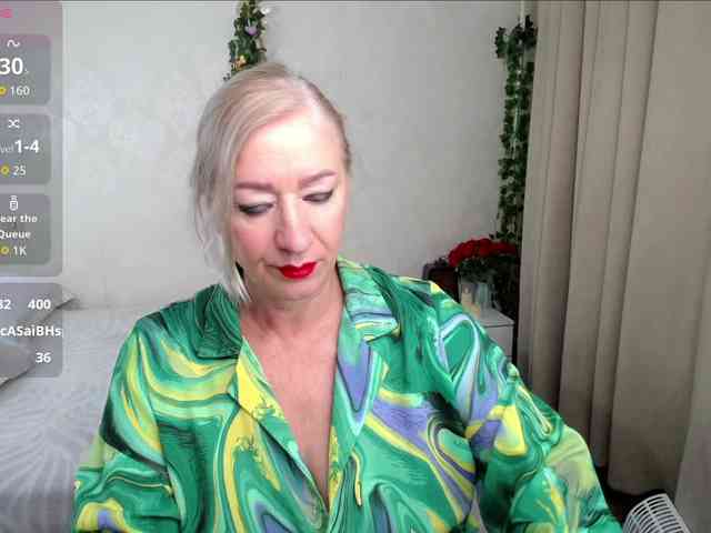 hunters-woman webcam