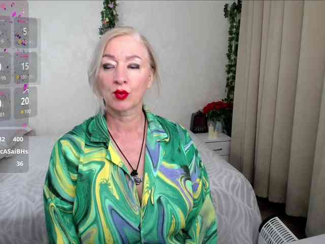 hunters-woman webcam
