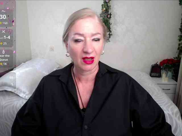 hunters-woman webcam