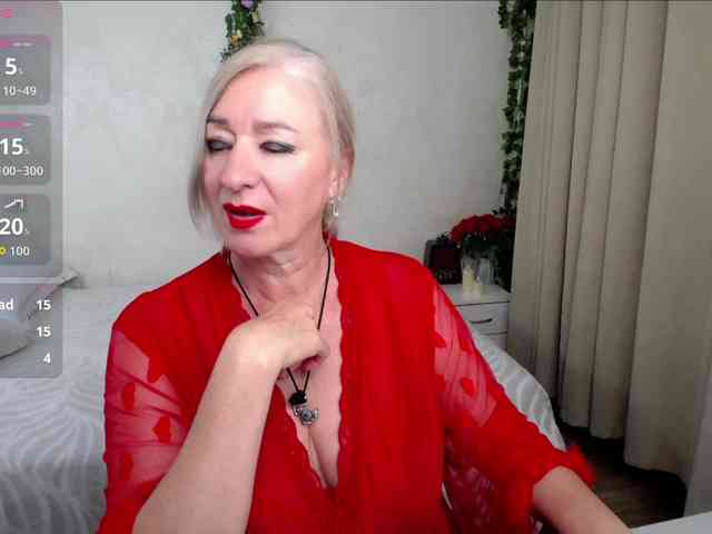 hunters-woman webcam