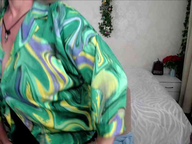 hunters-woman webcam