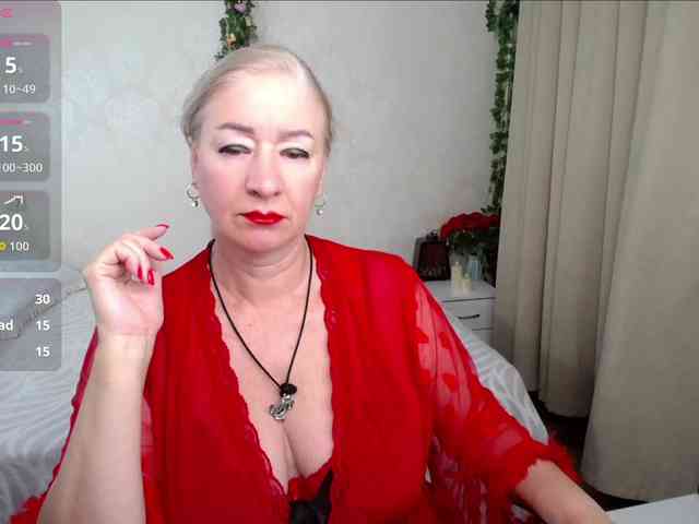 hunters-woman webcam