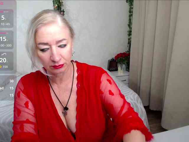 hunters-woman webcam