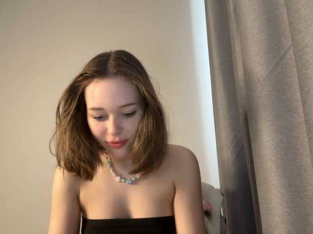 LupeVillari's BongaCams show and profile