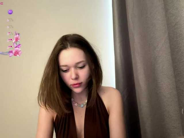  LupeVillari chat room