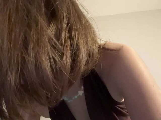 LupeVillari's BongaCams show and profile