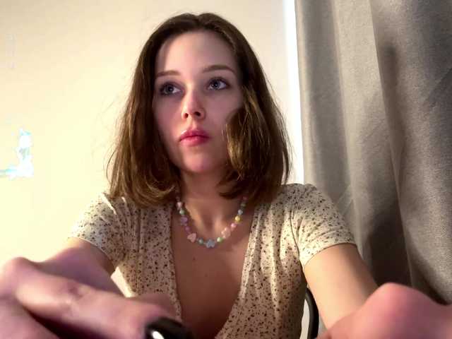 LupeVillari's BongaCams show and profile