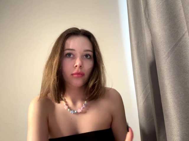 LupeVillari's BongaCams show and profile