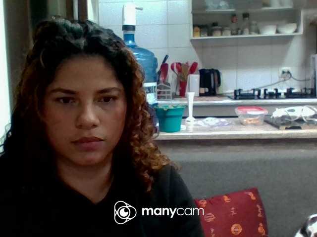 EmilyCCm live cam on BongaCams