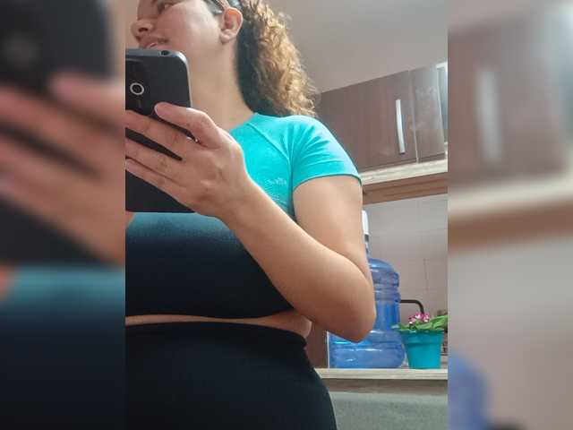 EmilyCCm live cam on BongaCams