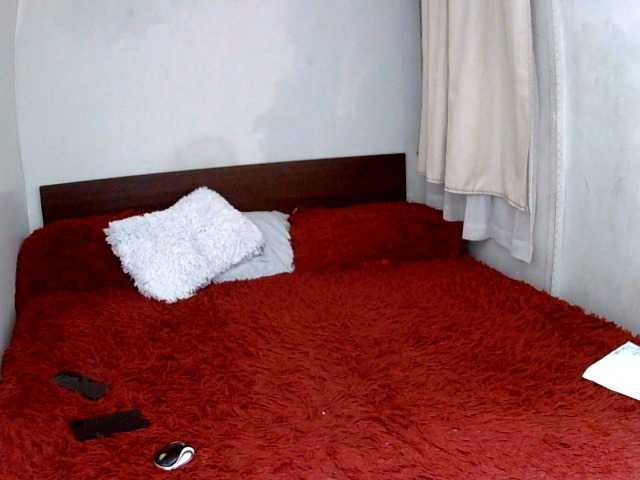 Emilyccm live cam