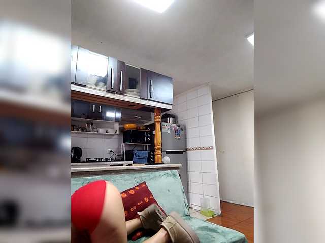 EmilyCCm live cam on BongaCams