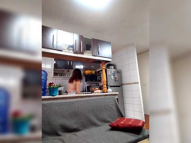 EmilyCCm live cam on BongaCams
