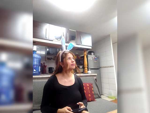 EmilyCCm live cam