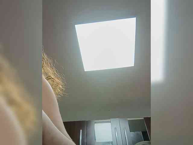EmilyCCm webcam