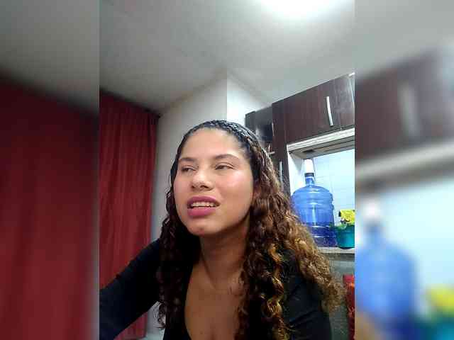 EmilyCCm webcam