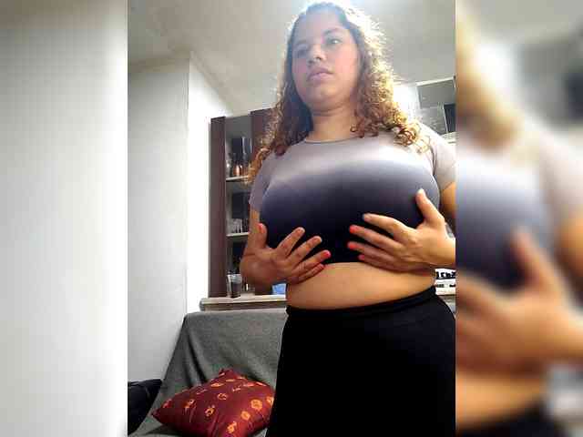EmilyCCm webcam