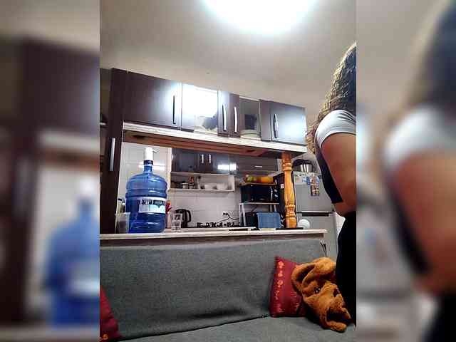 EmilyCCm webcam