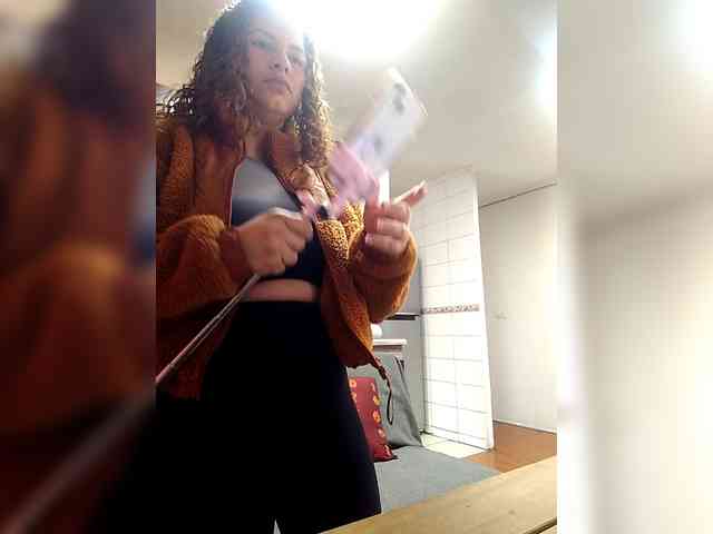 EmilyCCm webcam