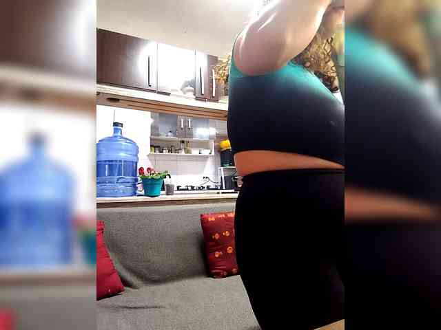 EmilyCCm webcam