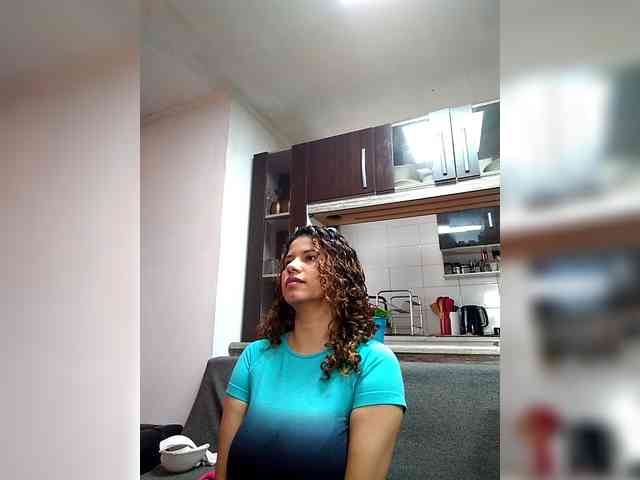 EmilyCCm webcam