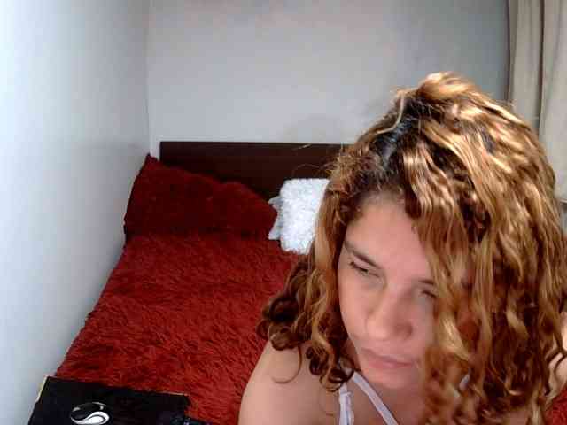 EmilyCCm webcam