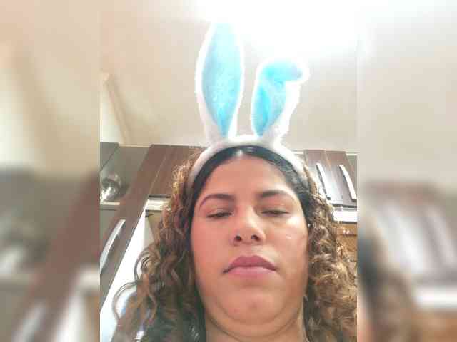 EmilyCCm webcam