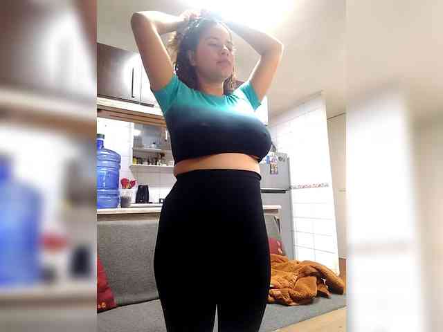 EmilyCCm webcam