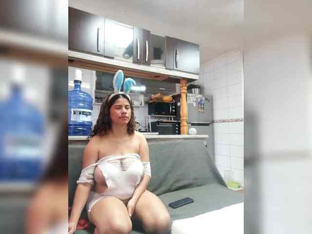 EmilyCCm webcam