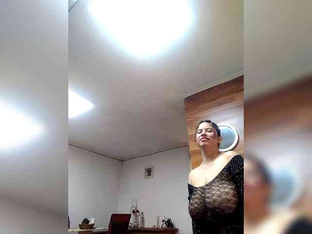 EmilyCCm webcam