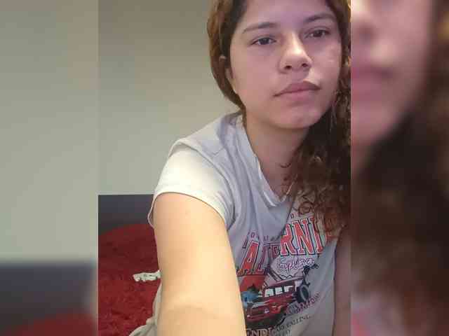 EmilyCCm webcam
