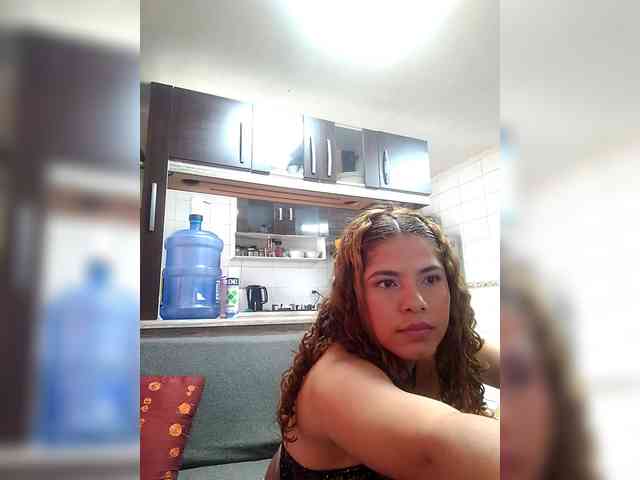 EmilyCCm webcam
