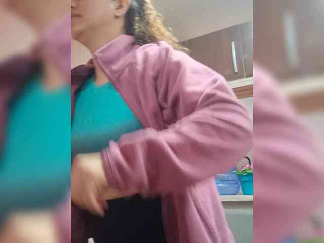 EmilyCCm webcam